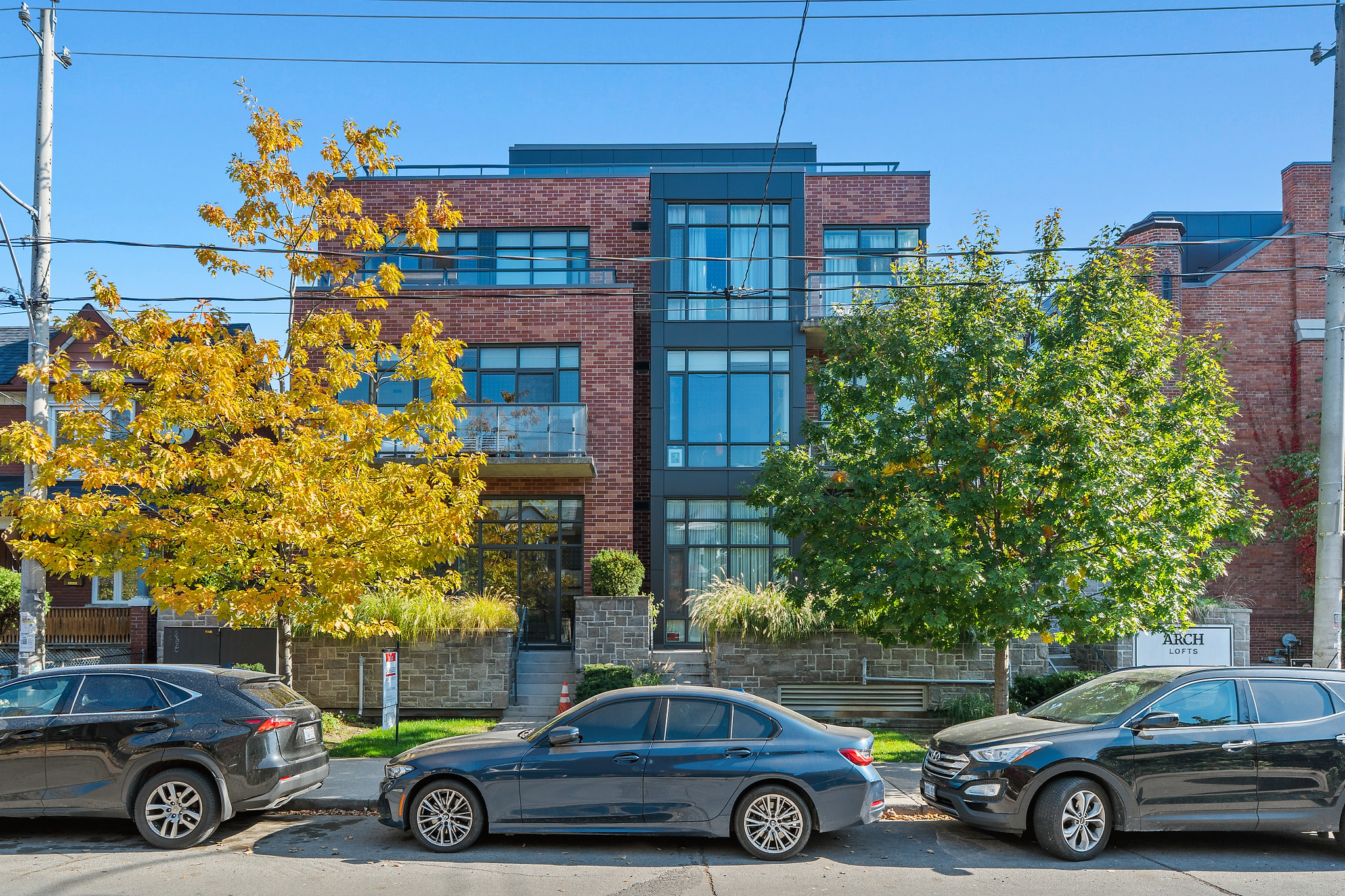 002 - 245 Perth Avenue - 304.JPG