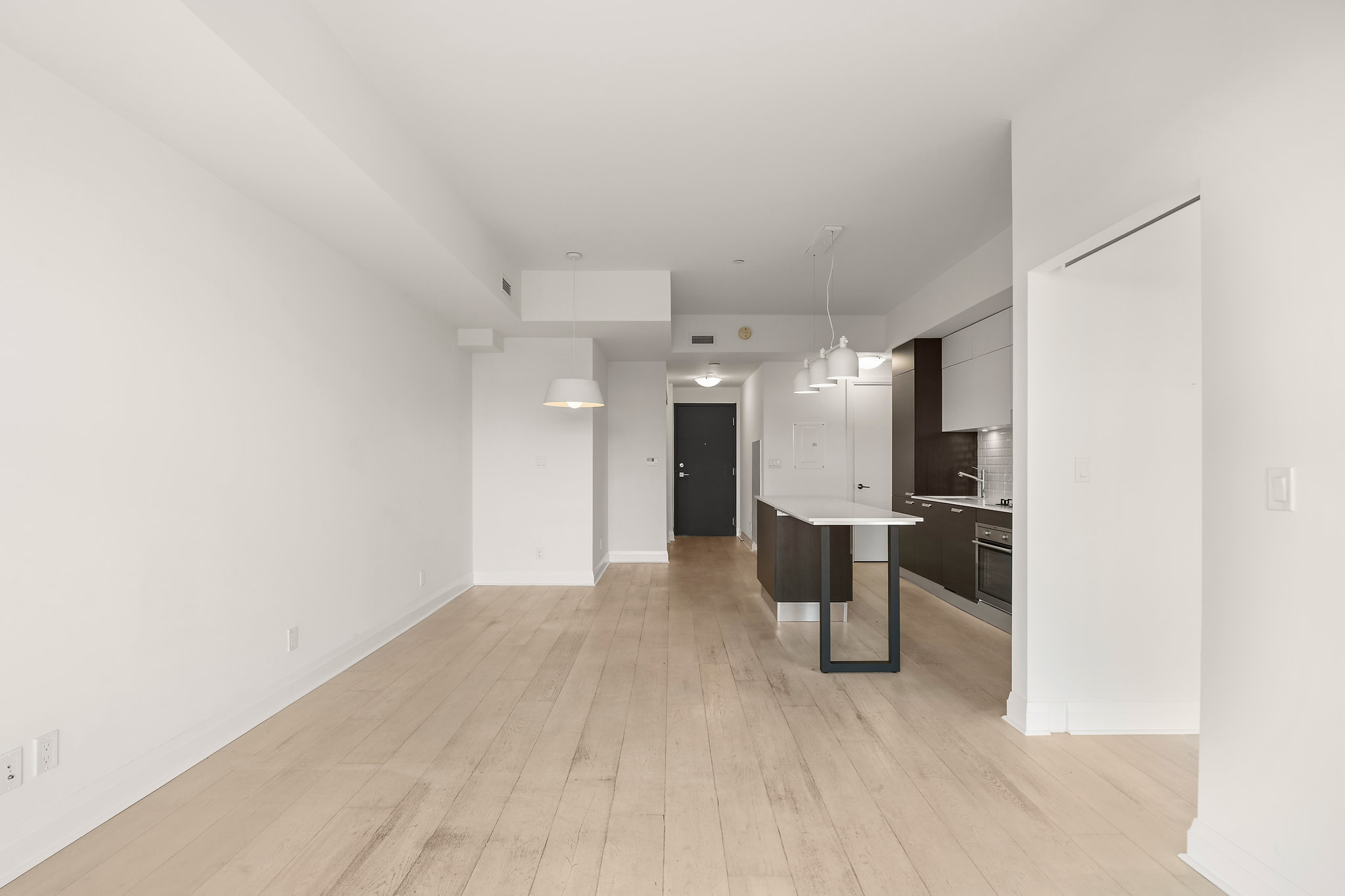009 - 245 Perth Avenue - 304.JPG