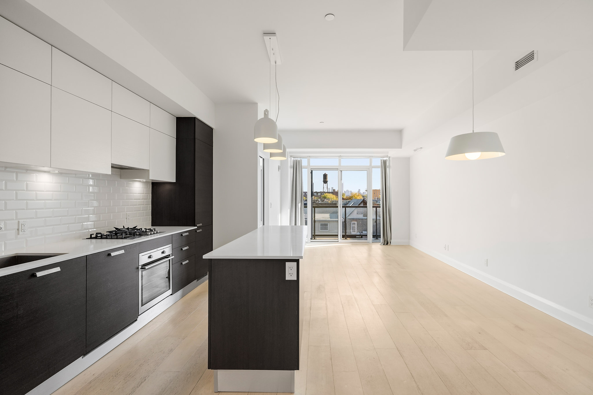 011 - 245 Perth Avenue - 304.JPG