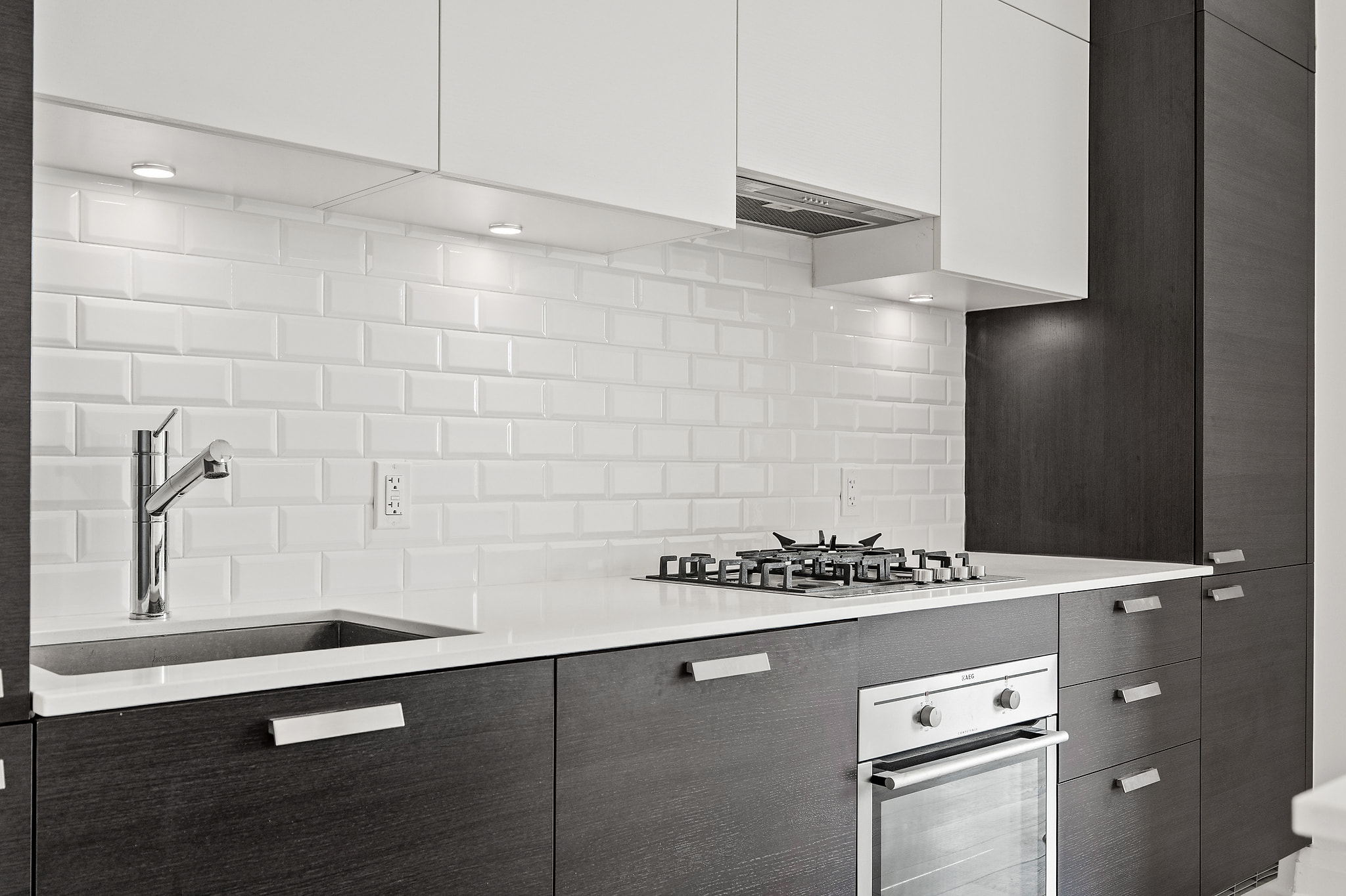 017 - 245 Perth Avenue - 304.JPG