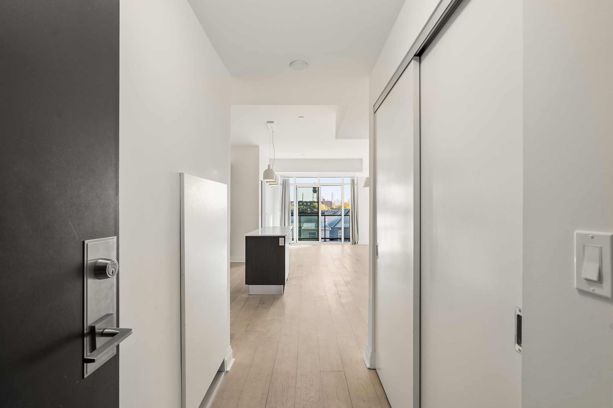 007 - 245 Perth Avenue - 304.JPG