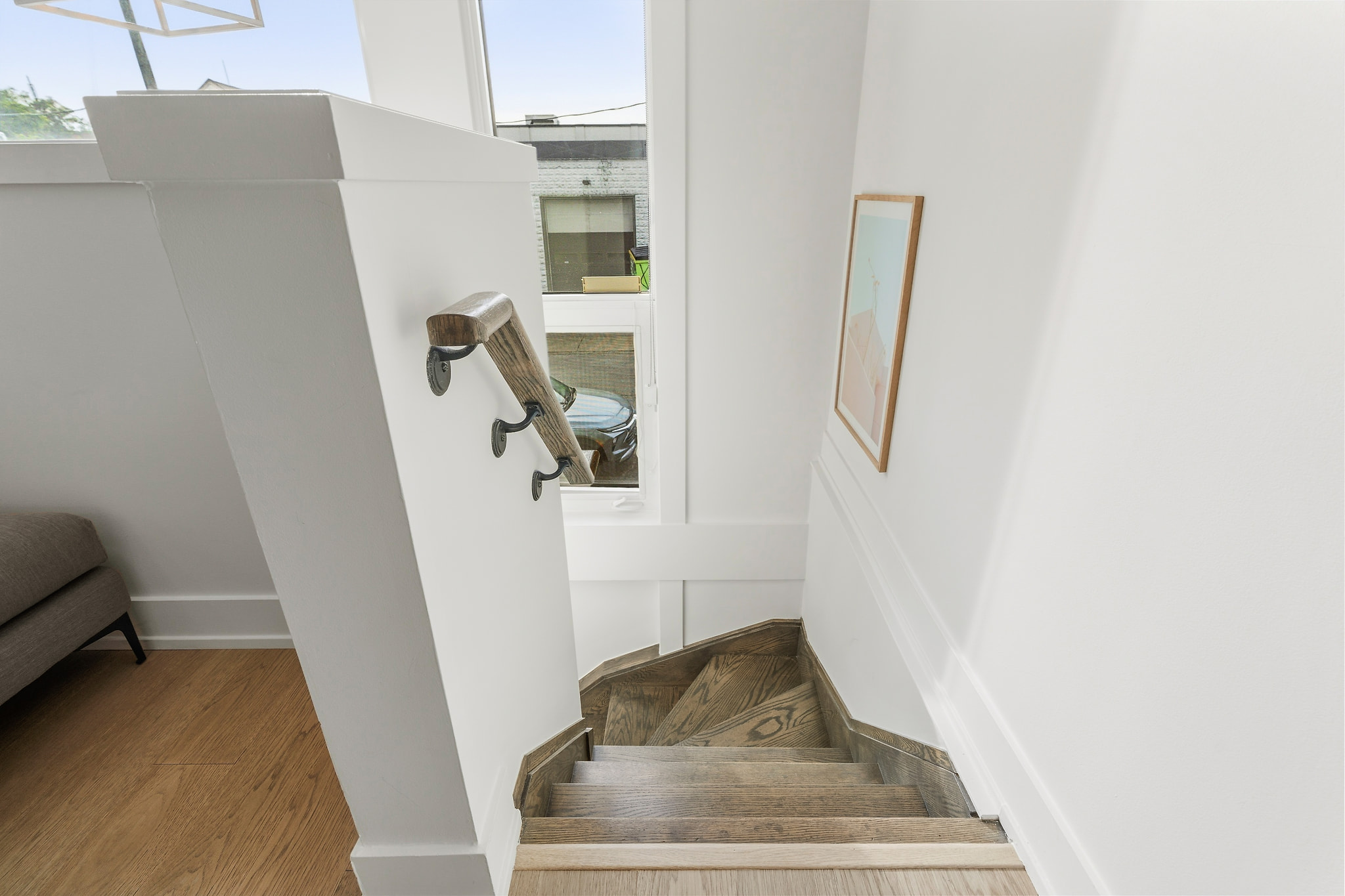 012 - 311 Gilmour Avenue.JPG