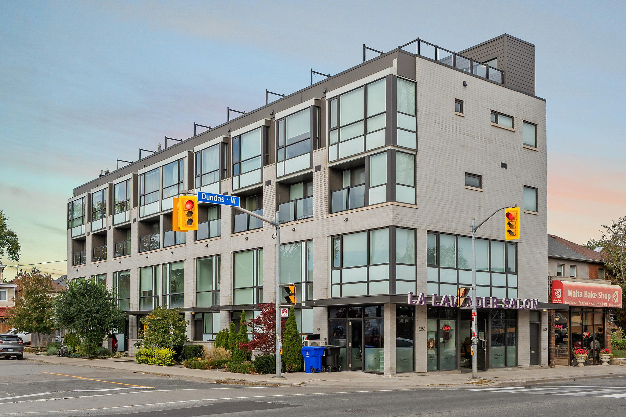 001 - 311 Gilmour Avenue.JPG
