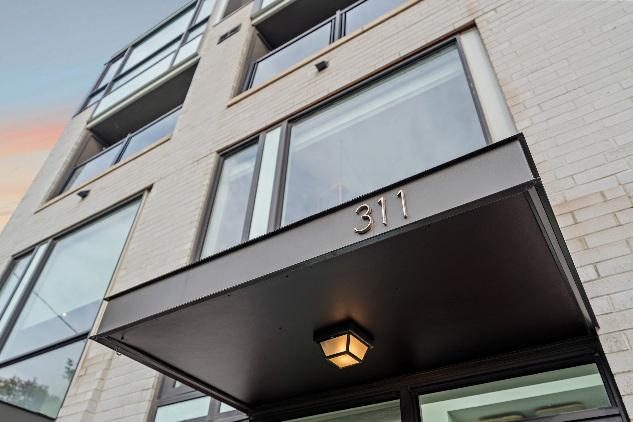 007 - 311 Gilmour Avenue.JPG